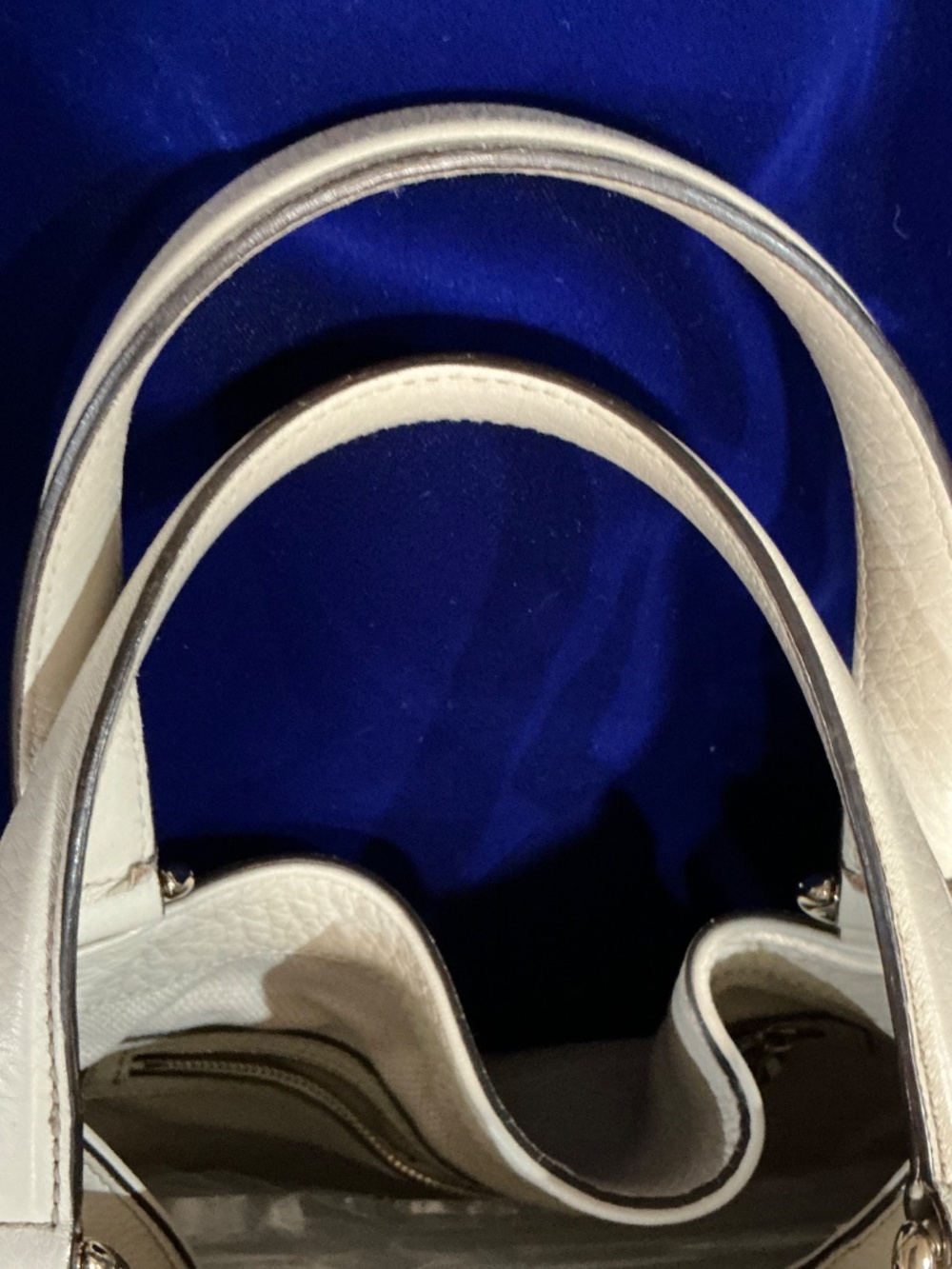 GUCCI SOHO large ivory tote bag - Picture 10 of 16